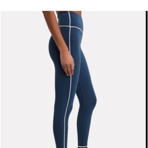 NWT WeWoreWhat Revolve
Corset High Waist Leggings in
Pale Navy size M
NW… - Picture 5 of 6